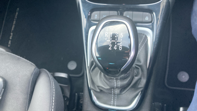 Vauxhall Crossland 1.5 Turbo D Ultimate 5dr Diesel Hatchback